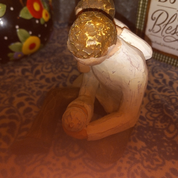 Willow Tree Figurine - Picture 3 of 6